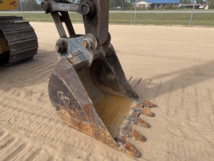deere-85g-image-23