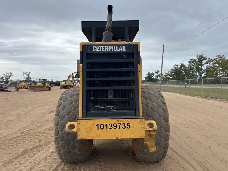 caterpillar-cs-563-image-3