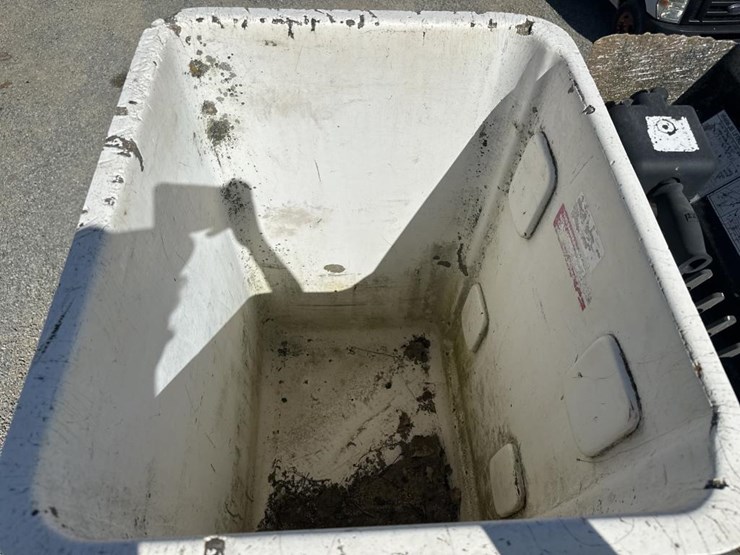 2006-international-durastar-4300-image-26