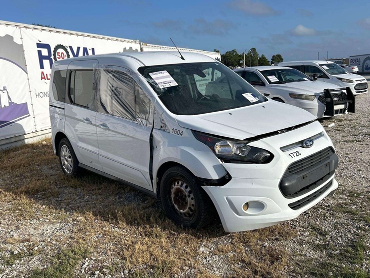 2014-ford-transit-connect-image-2