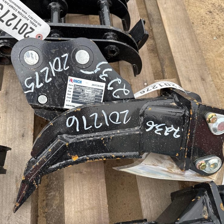 UNUSED IRANCH 1R EXCAVATOR RIPPER
