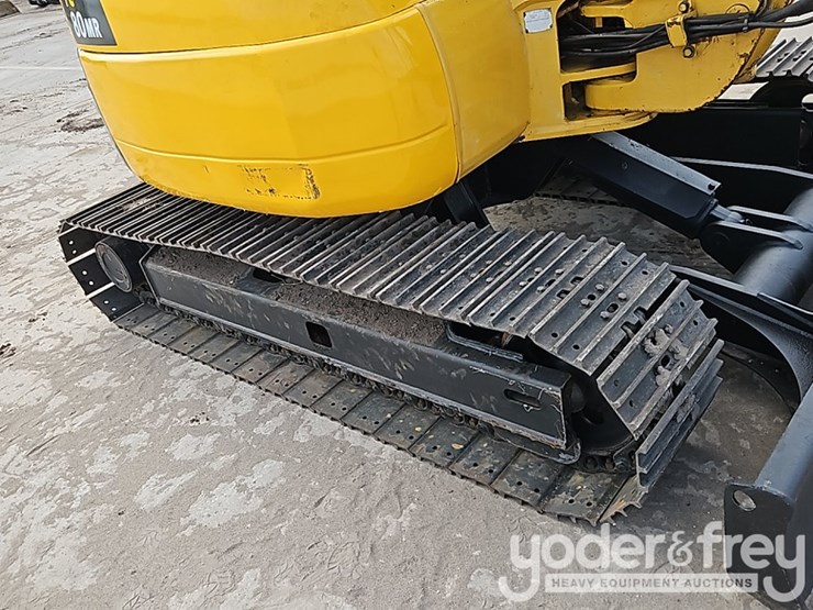 2014-komatsu-pc80mr-3-image-13