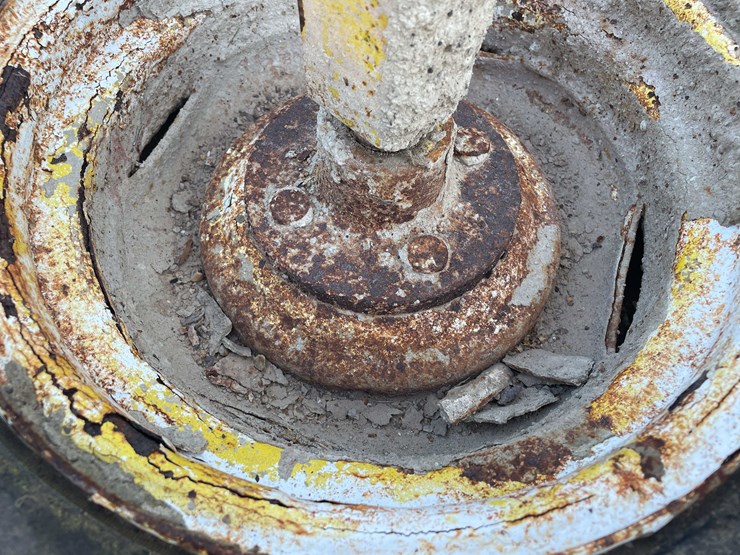 #1931-•-(2)-tires-image-6