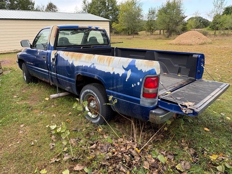 1995-dodge-ram-1500-image-6