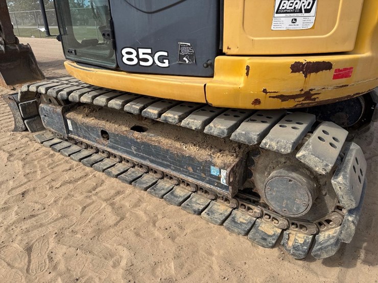 deere-85g-image-9