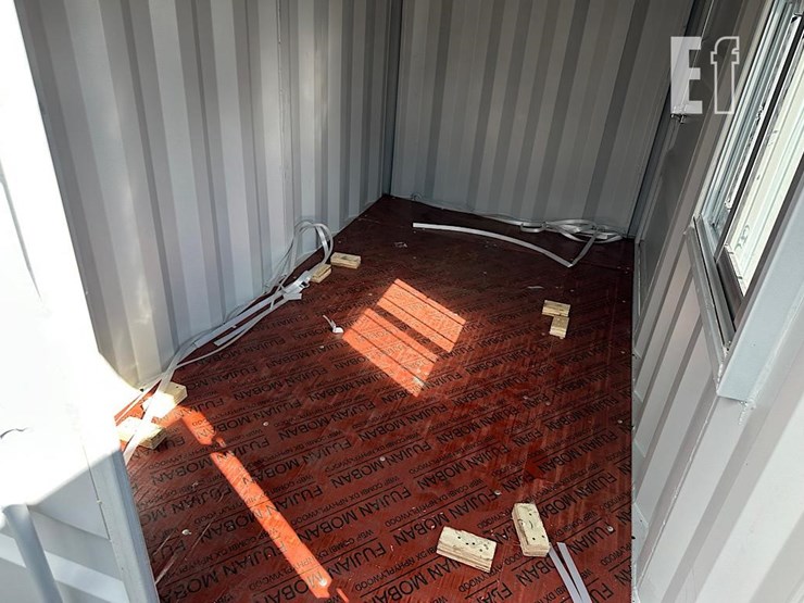 hurricane-5'x10'x5.5'-shipping-container-image-6