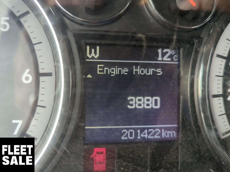 2012-ram-1500-slt-image-7