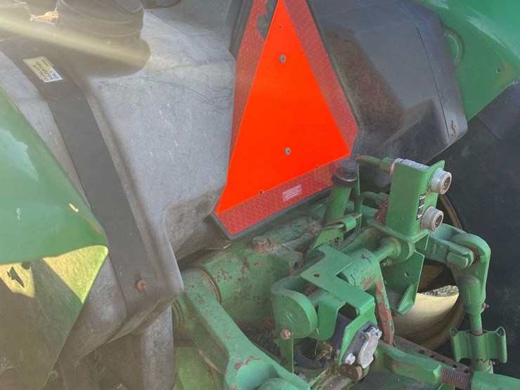 2018-john-deere-5055e-image-21