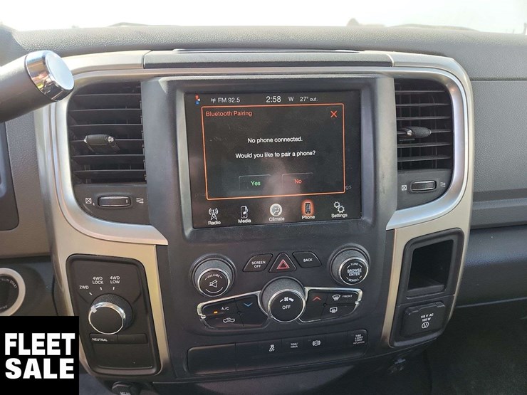 2013-ram-2500-slt-image-26