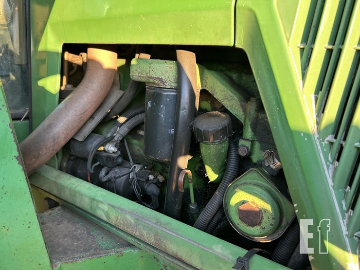 john-deere-6400-image-41