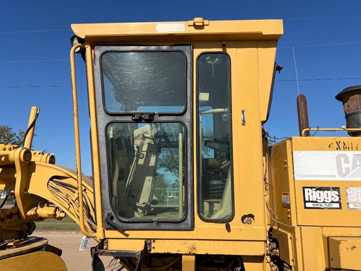 1998-caterpillar-12h-image-33