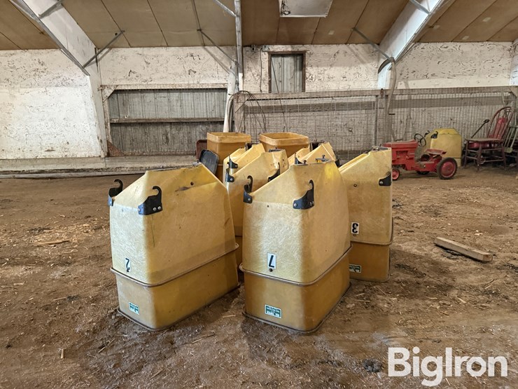 john-deere-7000-planter-boxes-image-8