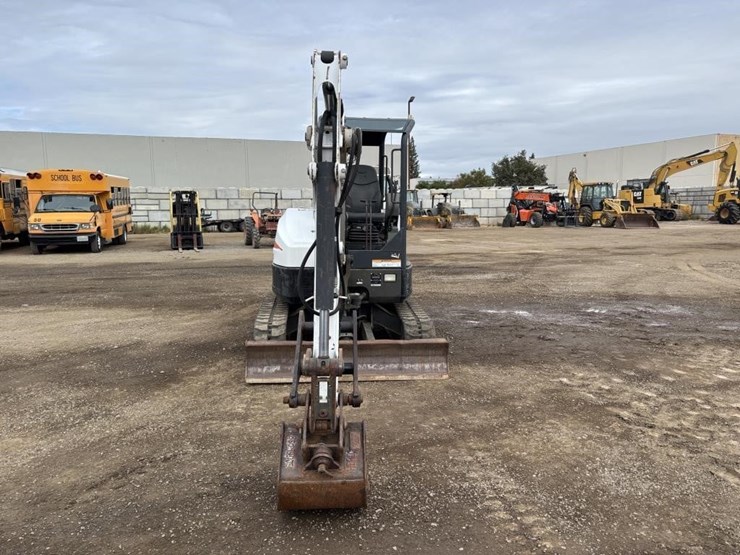 2017-bobcat-e35i-image-6