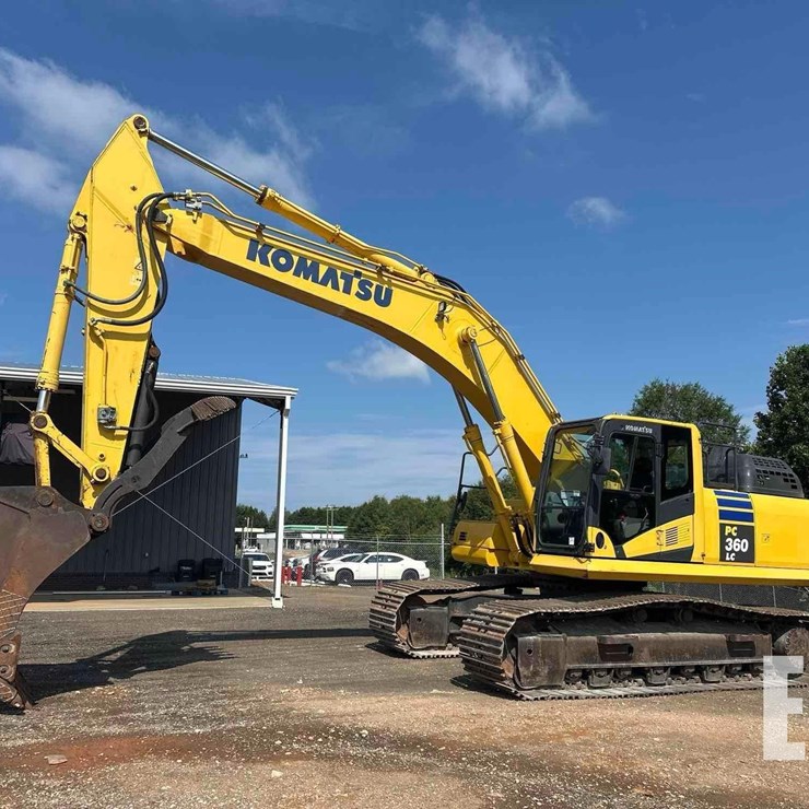 2020 KOMATSU PC360 LC-11