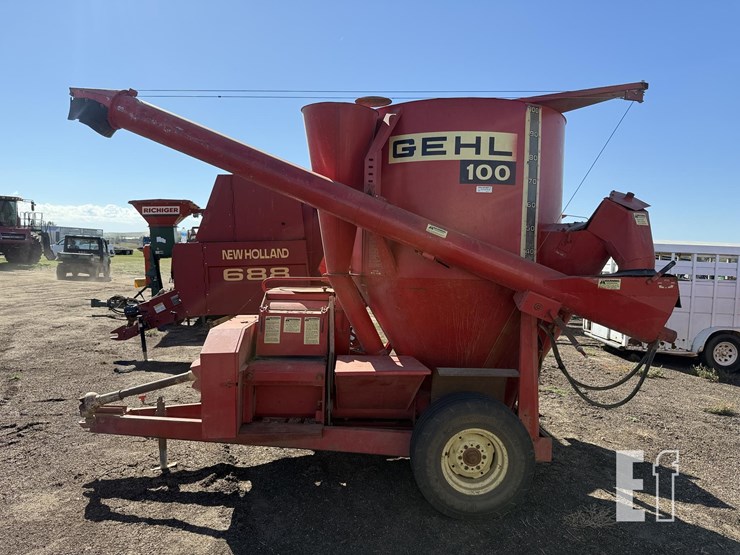 gehl-100-image-8