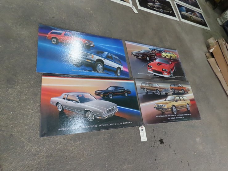 1985-chevrolet-dealer-car-and-pickup-model-lithos-image-3