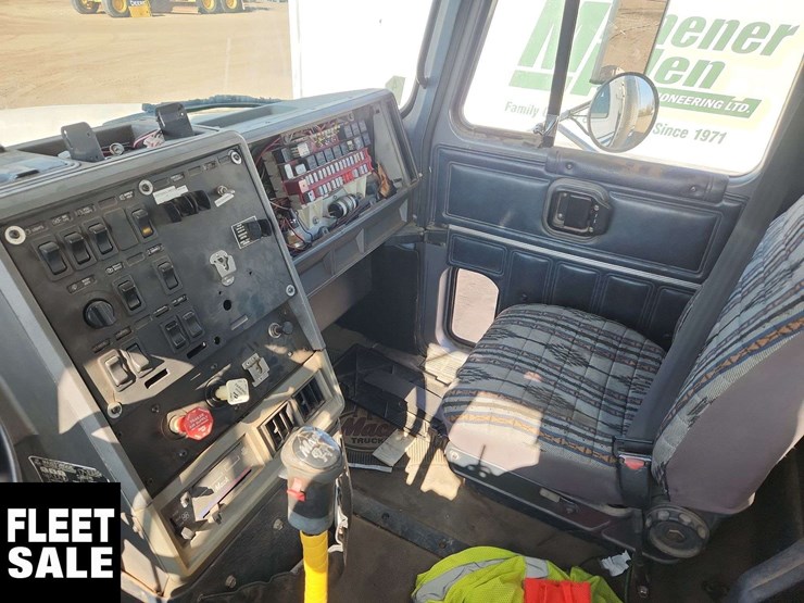 1995-mack-ch613-image-20
