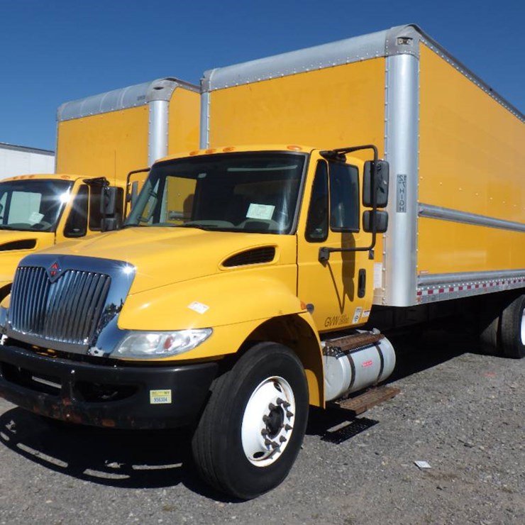 2019 INTERNATIONAL DURASTAR 4300