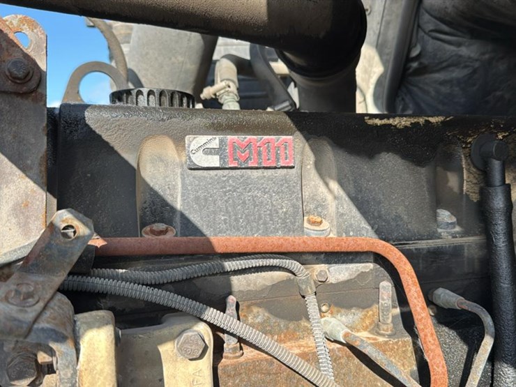 1996-cummins-m11-image-56
