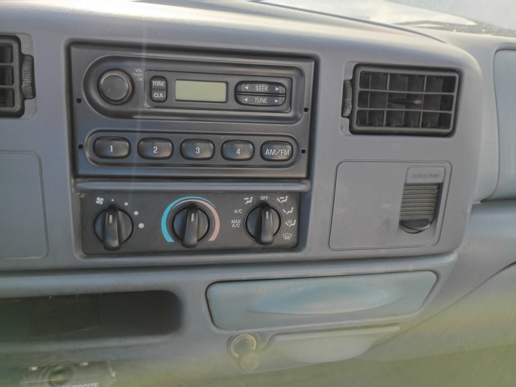1999-ford-f450-image-37