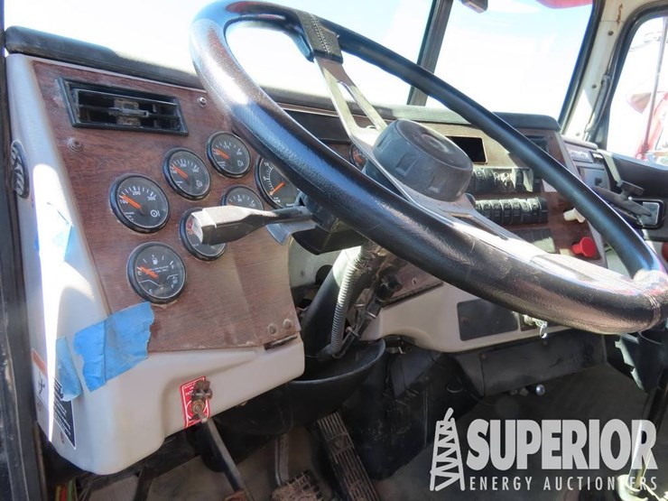 2013-western-star-4900-image-8