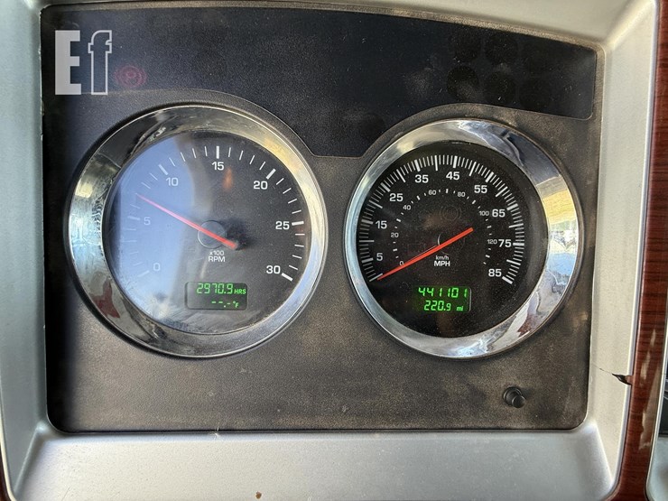 2009-kenworth-t800-image-30
