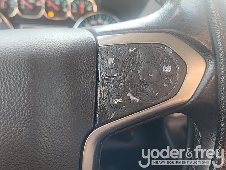 2017-chevrolet-1500-image-29