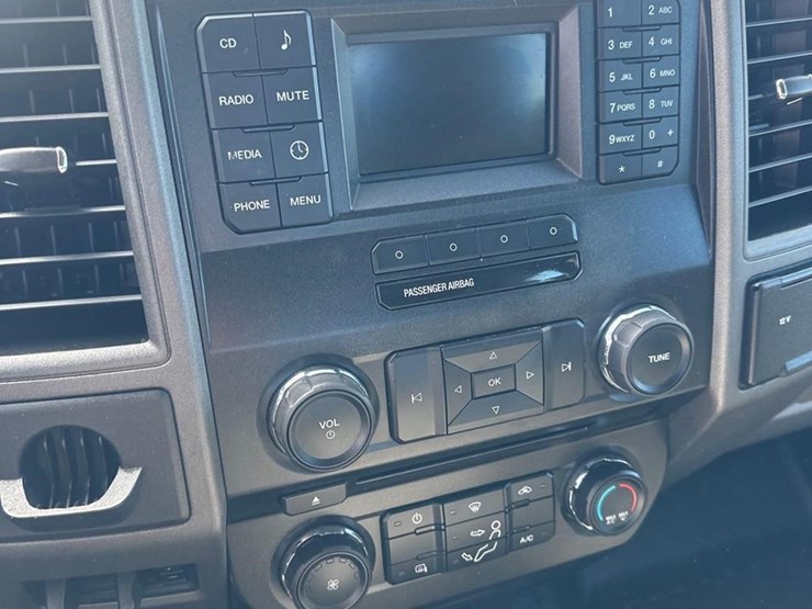 2018-ford-f350-sd-xl-image-23