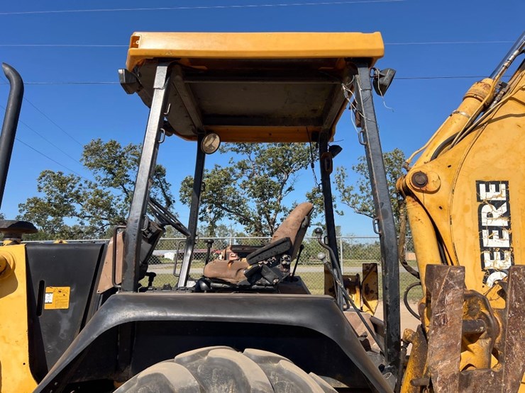 2000-deere-310se-image-20