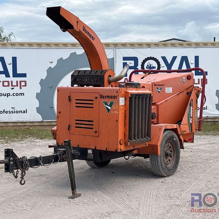 2014 Vermeer BC1000XL S/A Towable Chipper