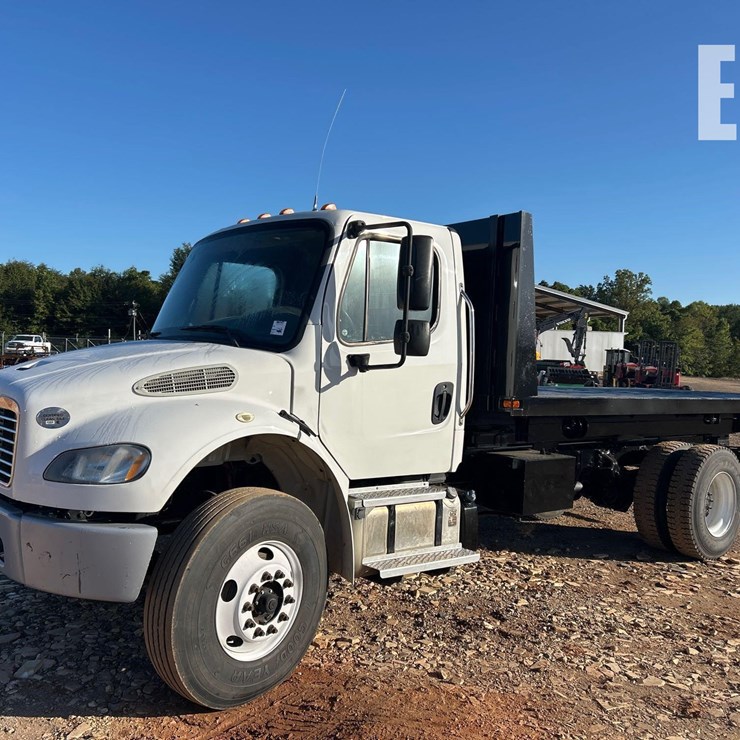 2018 FREIGHTLINER BUSINESS CLASS M2 106