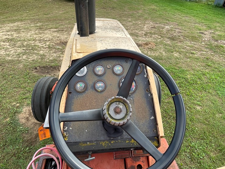 1974-case-ih-1140-image-35