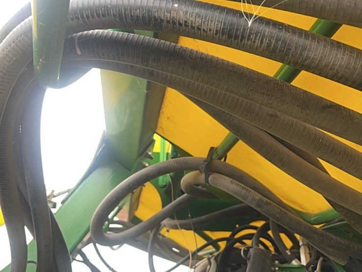 john-deere-16-image-20