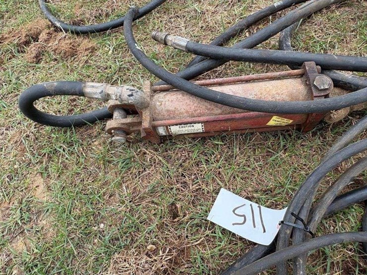 hydraulic-ram,-grease-gun-image-3