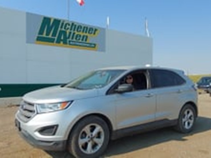 2016-ford-edge-image-5