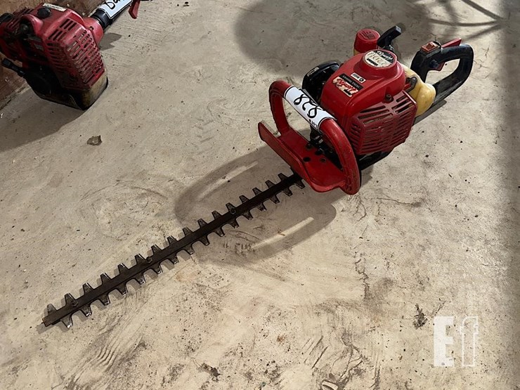 shindaiwa-hedge-trimmer-image-1