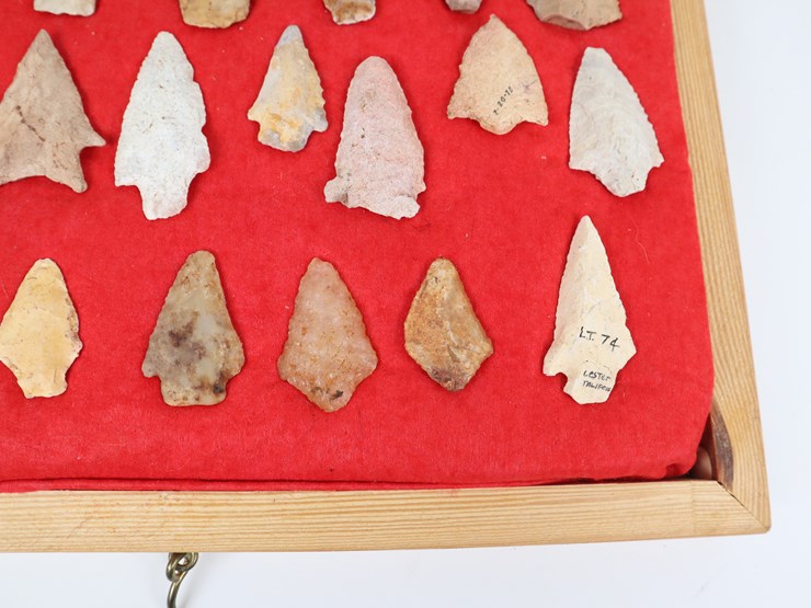 #65-•-#4171-•-(35)-framed-native-american-artifacts-image-6
