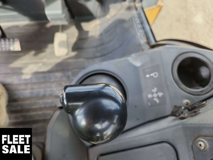 2015-deere-410k-image-14