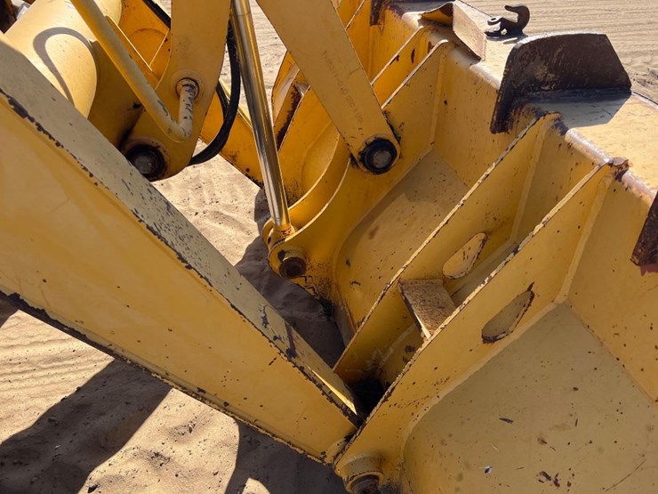 2000-deere-310se-image-21