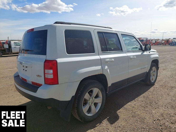 2013-jeep-patriot-image-4