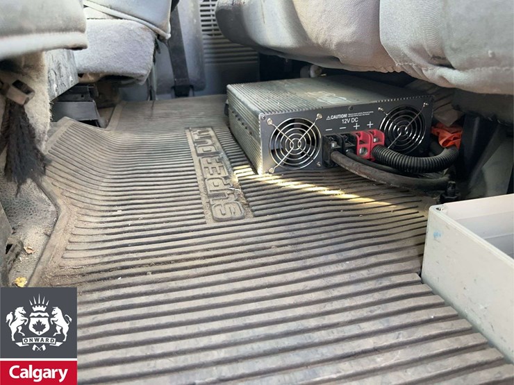 2015-ford-f550-image-12