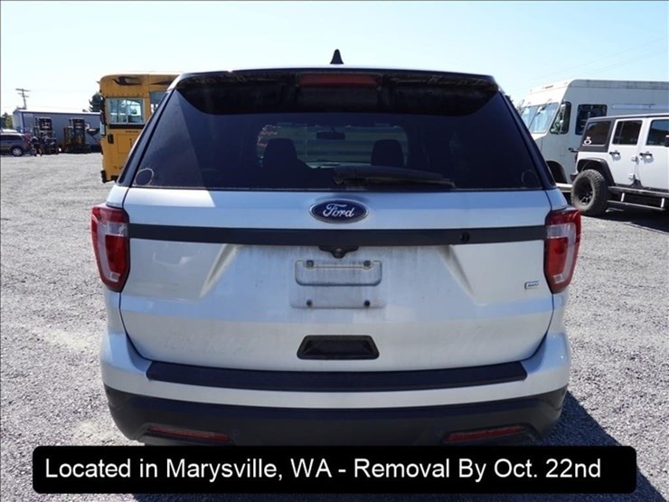 2018-ford-explorer-image-19
