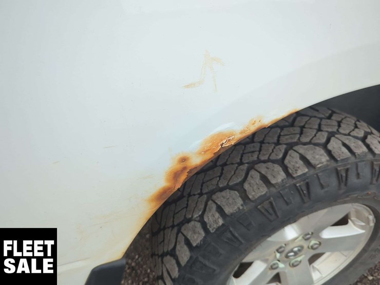2012-ram-1500-slt-image-46
