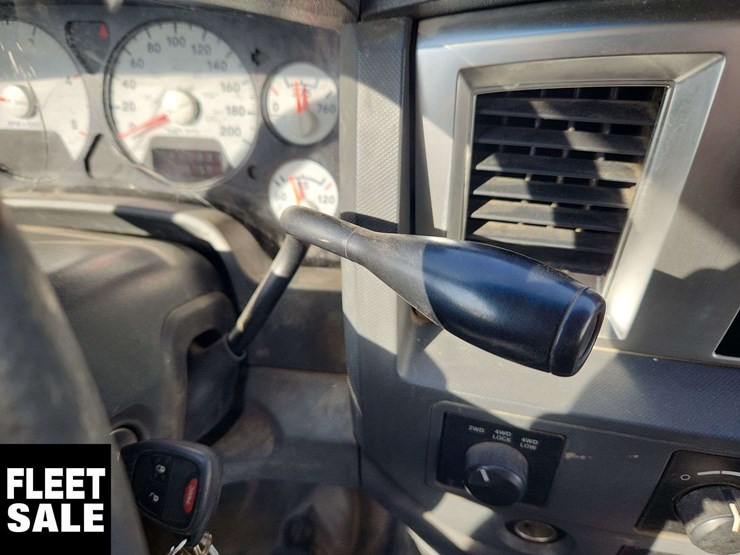 2009-dodge-ram-5500-image-10