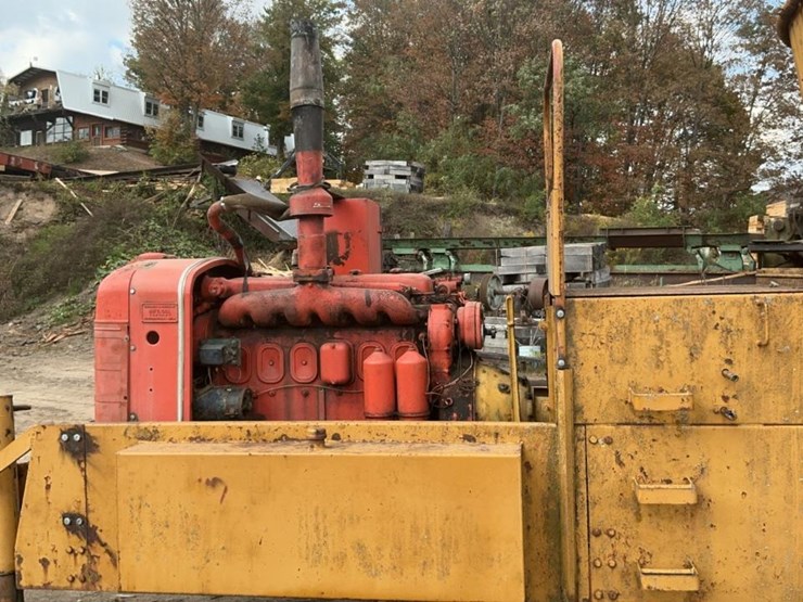 #121-•-farmhand-900-tubgrinder-image-21