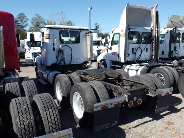 2017-freightliner-cl120-columbia-image-9