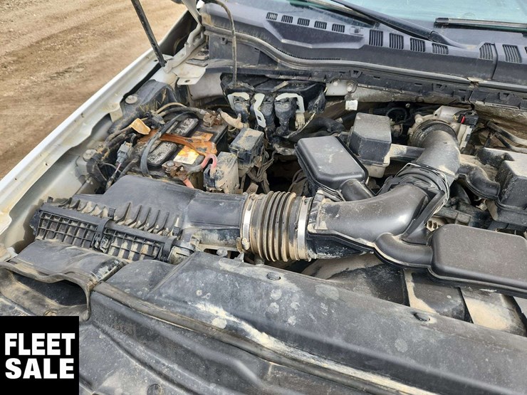 2021-ford-f350-image-29