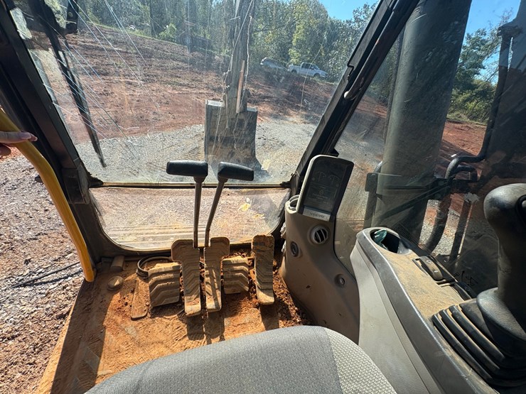 volvo-ec210cl-image-25