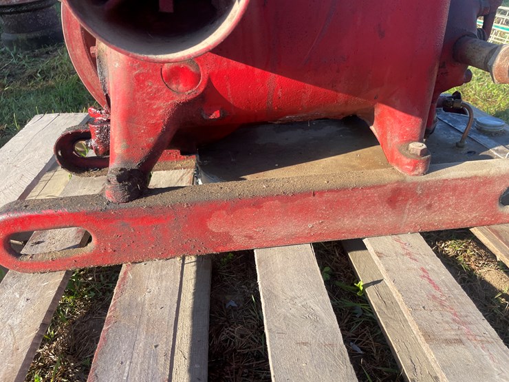 #5073-•-mccormick-hit-and-miss-engine-image-10