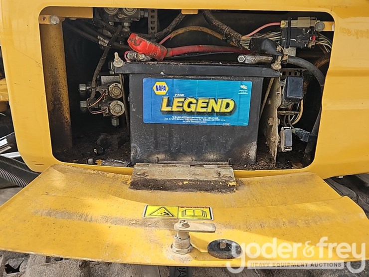 caterpillar-305cr-image-31
